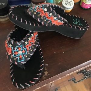 Sassy sistas cross sandals